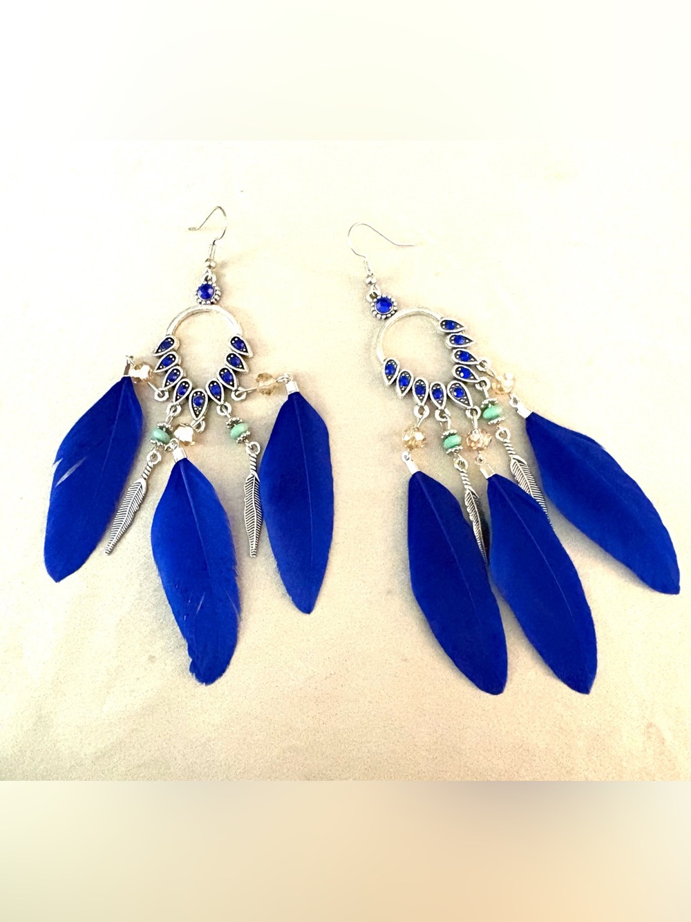 Bohemian Blue Feather Dangle Earrings. NWT.